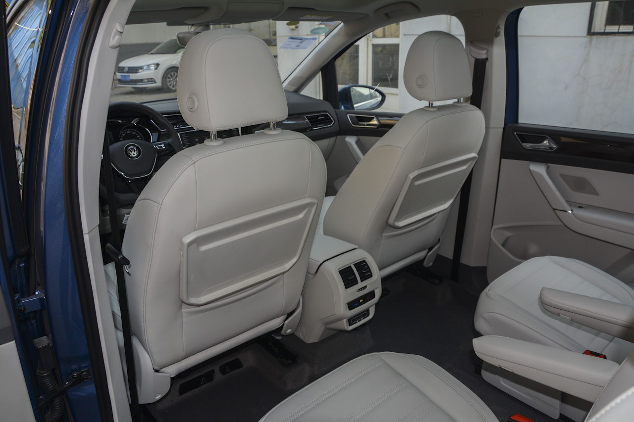 2018款途安L 1.4T自动豪华版280TSI