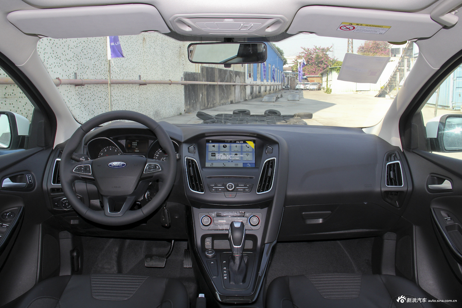2018款福克斯两厢1.5T自动精英型EcoBoost 180