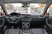 2017款途观L 2.0T 自动四驱至尊旗舰版380TSI