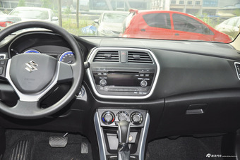 2015款锋驭1.6L自动进取型