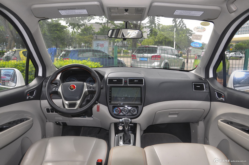 2016款景逸XV 1.6L自动豪华型