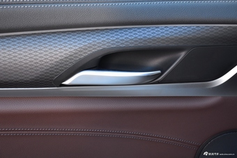 2019款宝马X4 2.0T自动xDrive25i M运动套装