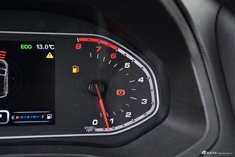 2017款瑞虎7 SPORT 1.5T自动尊贵版