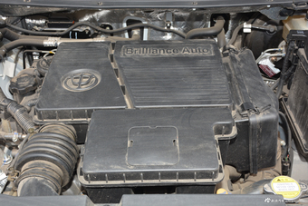 2017款中华V3 1.5L手动精英型