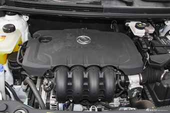 2017款风神AX3领先版1.5L手动尚酷型