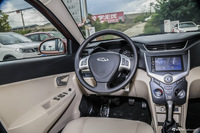 2015款风云2 1.5L手动新意版