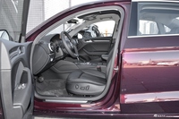 2018款奥迪A3 30周年型2.0T自动Sportback 40 TFSI风尚型