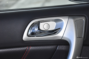 2016款哈弗H6升级版1.5T手动两驱都市型