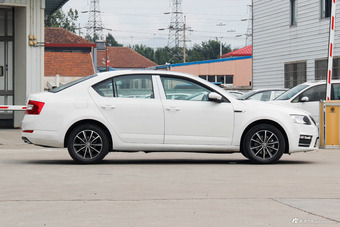 2017款明锐 1.6L自动智行版