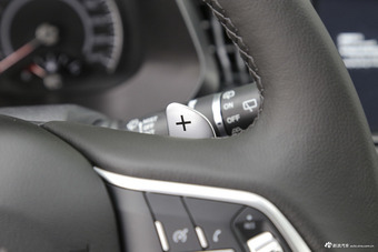 2017款哈弗H2s 1.5T自动舒适型 红标