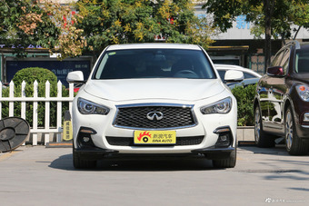 2018款英菲尼迪Q50L 2.0T自动豪华运动版