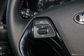 2016款起亚K3 1.4T自动GLS