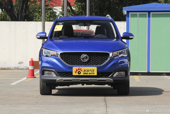 2017款名爵ZS 1.5L手动豪华版