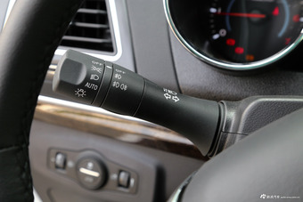 2017款轩朗 2.0L自动舒适型