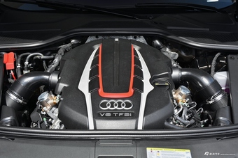 2016款奥迪S8 4.0T自动4.0TFSI quattro