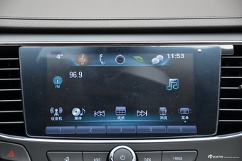 2016款别克君越混动30H 1.8L自动精英型