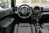 2017款MINI COUNTRYMAN 2.0T自动COOPER S ALL4旅行家