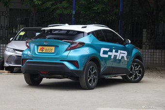 2018款C-HR 2.0L自动旗舰版