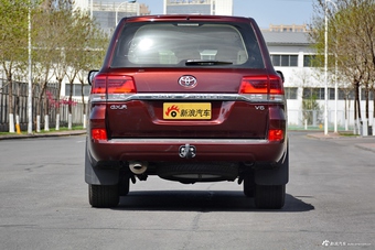 2017款兰德酷路泽4.0L自动GX-R中东版7座