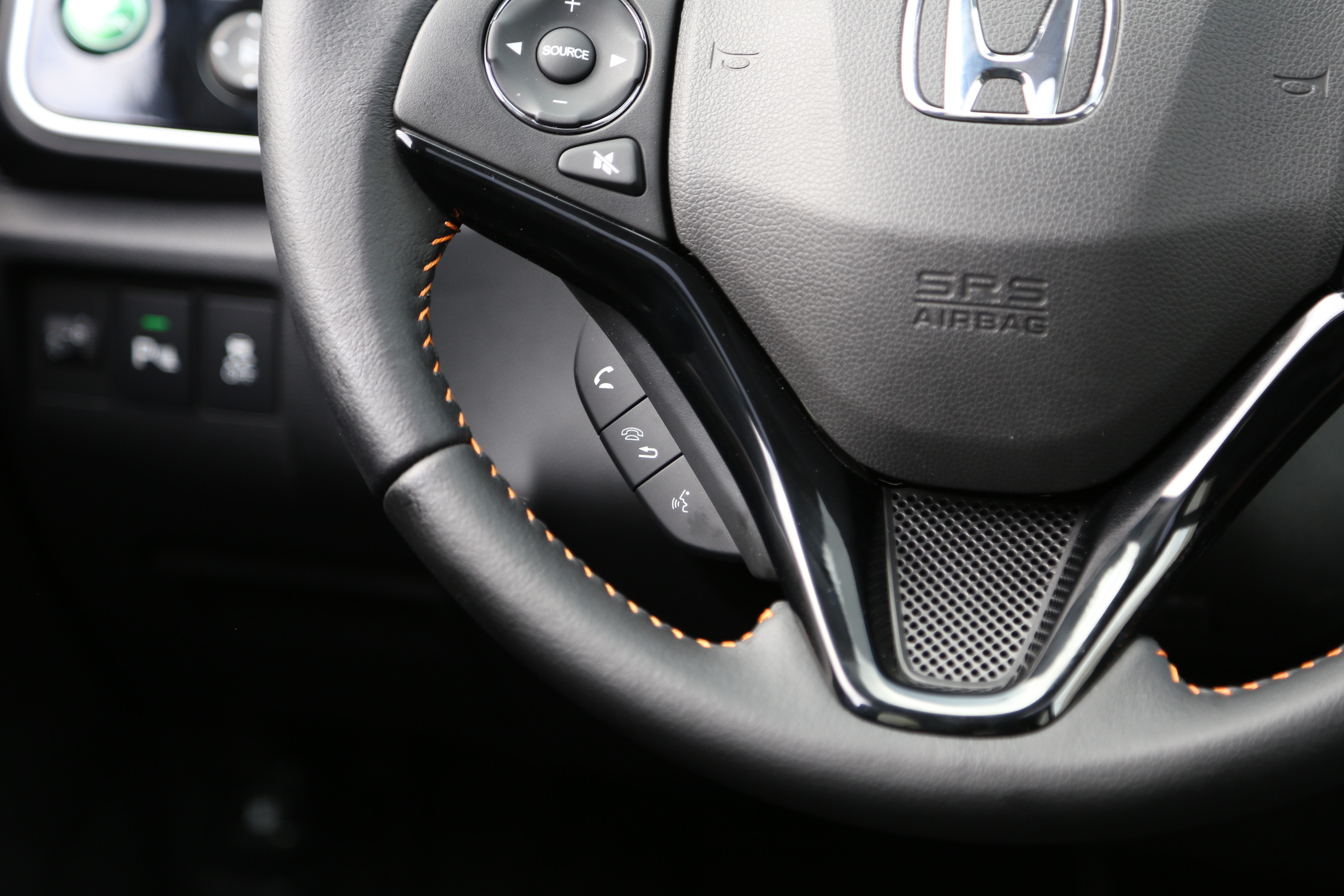 2017款竞瑞1.5L自动风尚版