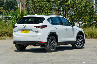 2017款马自达CX-5 2.5L自动四驱智尊型