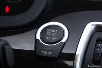 2017款宝马5系GT 2.0T自动528i领先型