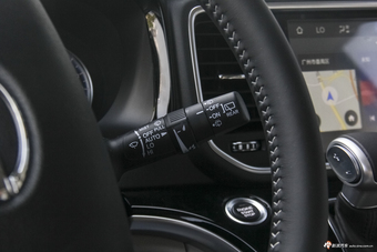 2018款传祺GM8自动320T旗舰版