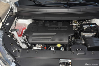 2018款风行SX6 1.6L手动豪华型