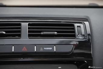 2016款 野马汽车 T70  1.8L 手动精英款 波尔多红