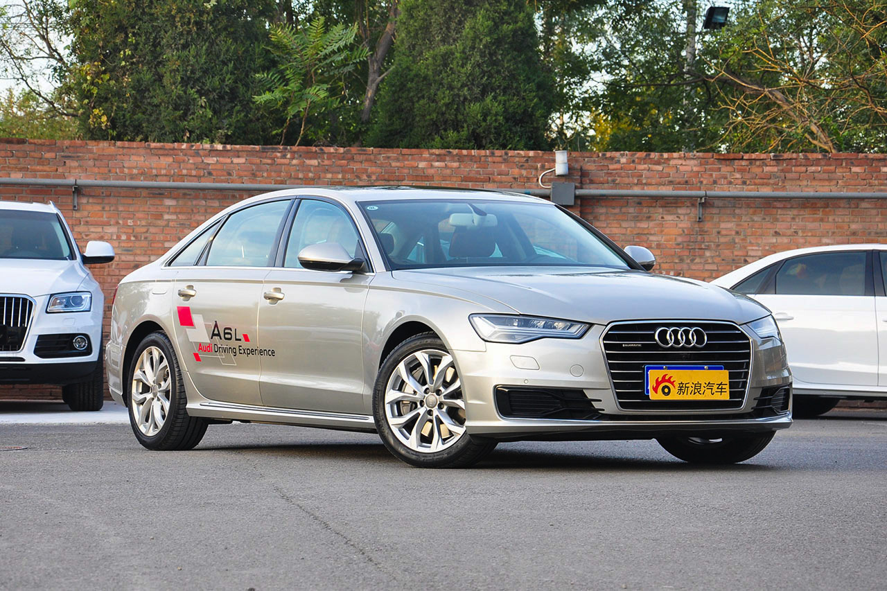 2017款奥迪A6L 3.0T自动45TFSI quattro运动型