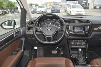  2016款途安L 1.4T自动豪华版280TSI 