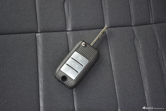 2016款荣威RX5改款 20T手动两驱豪华版