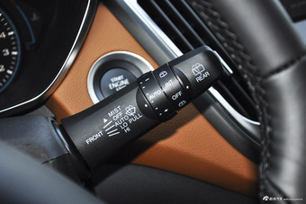 2015款DX7 2.0T手动运动豪华型