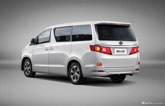 2017款道达V8官方图