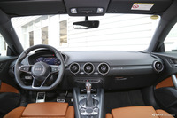 2017款奥迪TT Coupe 2.0T自动45TFSI quattro