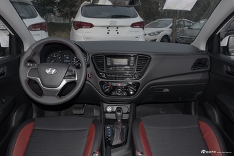 2016款悦纳1.4L自动活力版SPORT图片