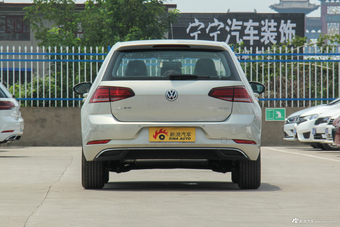 2018款高尔夫1.6L自动舒适型