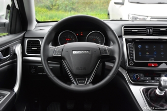 2017款哈弗M6 1.5T手动都市型