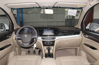 2016款宝骏730 1.5T手动舒适版 7座