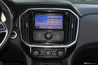 2016款驭胜S350 2.0T自动两驱汽油豪华天窗版5座 