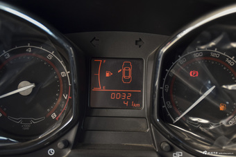 2015款艾瑞泽3 1.5L手动够劲版