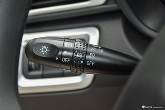 2015款骏派D60 1.5L手动标准型