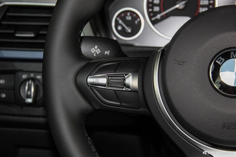 2017款宝马3系GT 2.0L自动320i M运动型