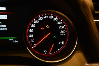 2018款凯美瑞2.5L 运动版