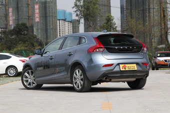 2018款沃尔沃V40 1.5T自动T3 智雅版