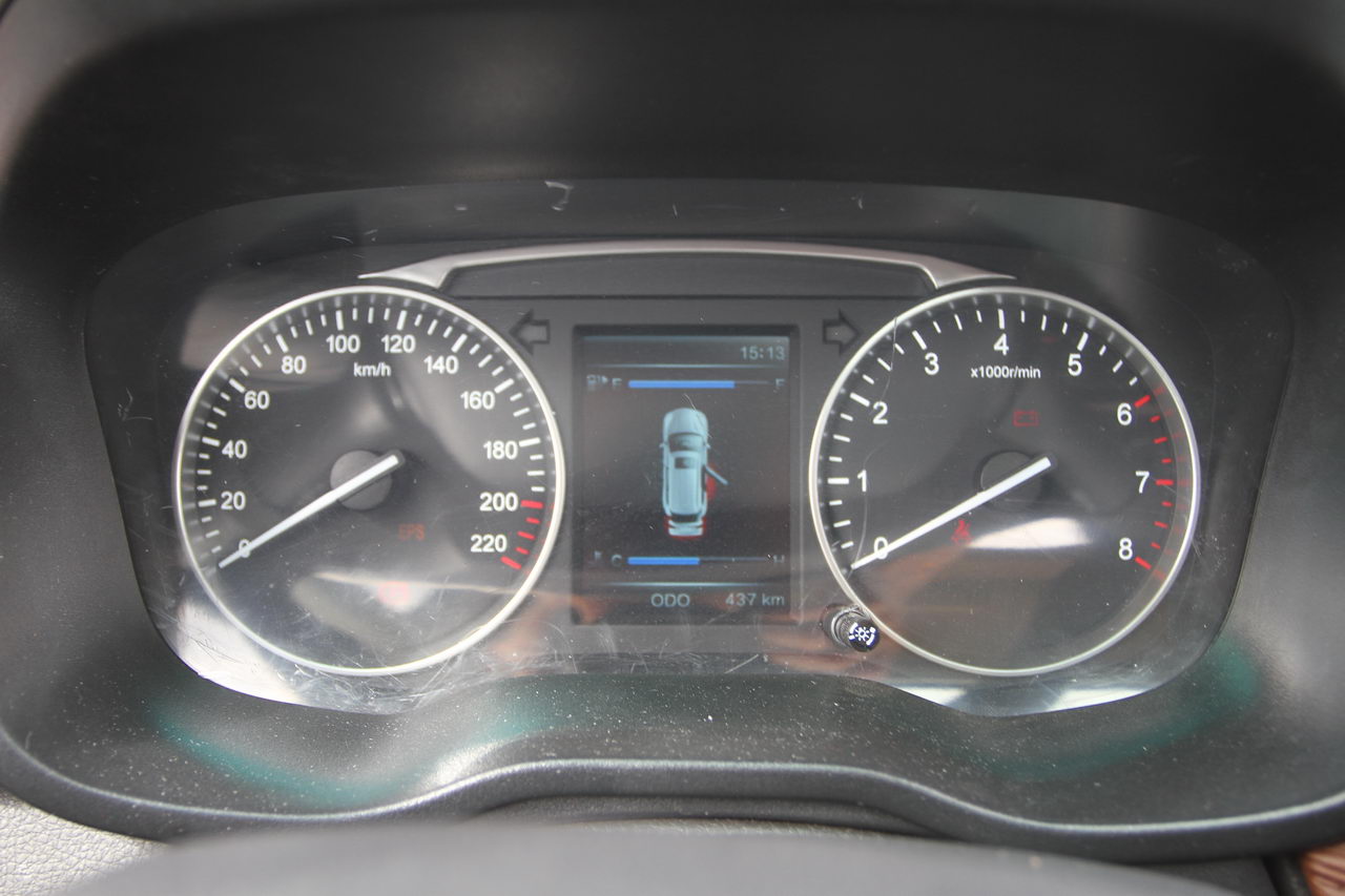 2016款斯威X7 1.8L手动尊贵型