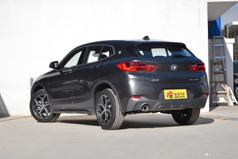 2018款宝马X2 1.5T sDrive20i M越野套装
