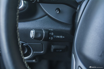 2017款英菲尼迪QX30 2.0T自动四驱极限版