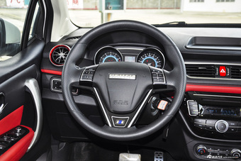 2016款哈弗H1 1.5L自动标准型蓝标改款 钛白