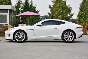 2018款捷豹F-TYPE 3.0T自动硬顶版